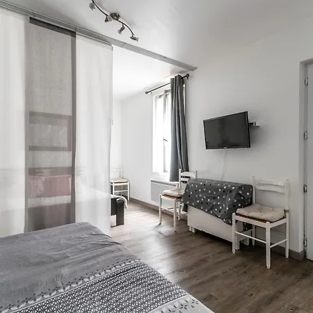 Independant Apartment *